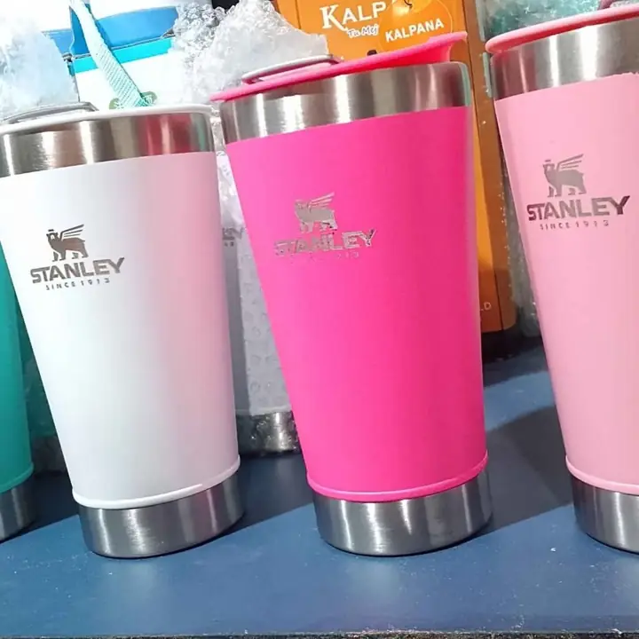 Vasos cerveceros con abridor
