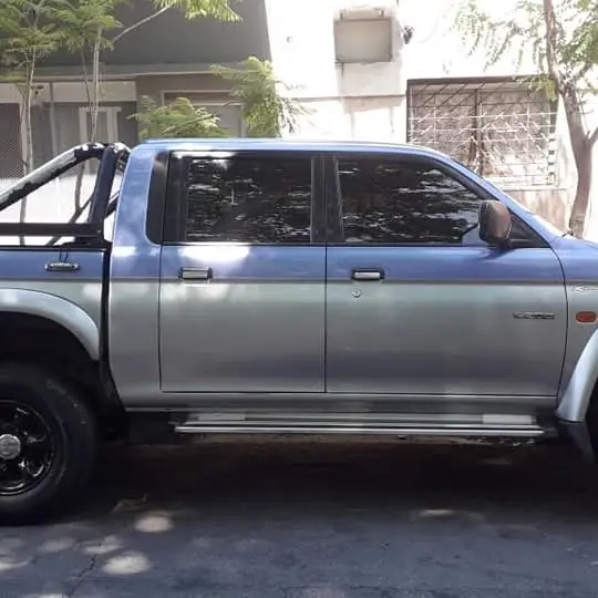 2001 Mitsubishi L200