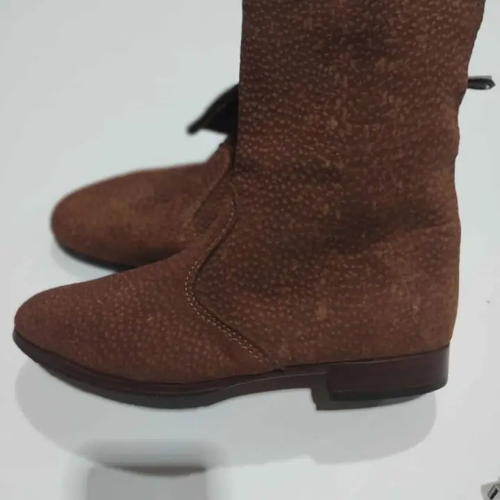 Bota cuero de carpincho nuevo