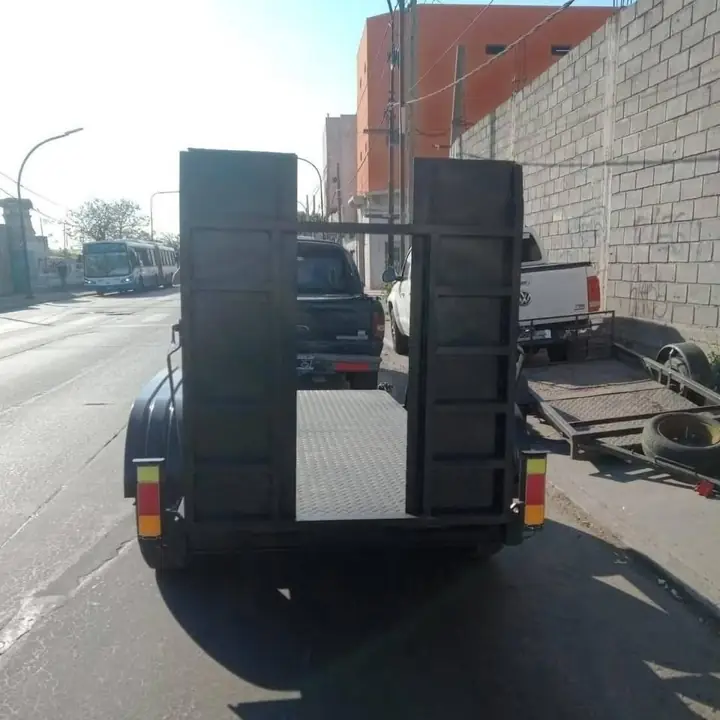 Teailer super bajo para cuatriciclo medidas 2 metro de largo x 1.30 de ancho medidas interior!