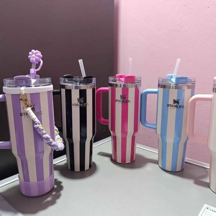 Quencher 1.2L $21.000 Accesorios $15.000 Pueden comprar juntos o por separado