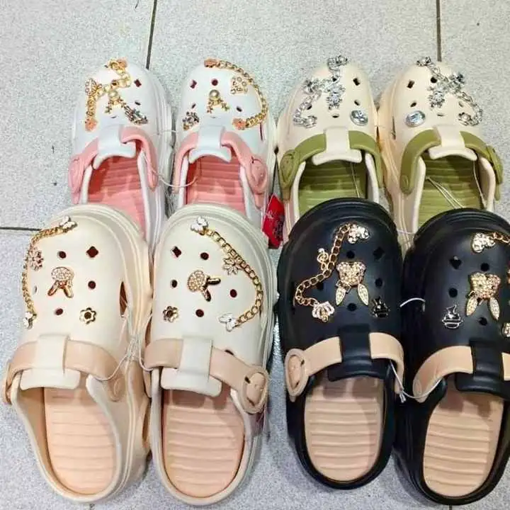 Crocs I-rún originales decoradas talles 36 al 41 $17.000