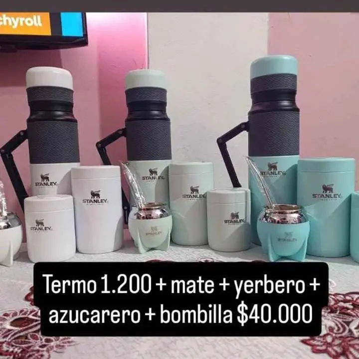 Termo mate yerbera azucarera y bombilla