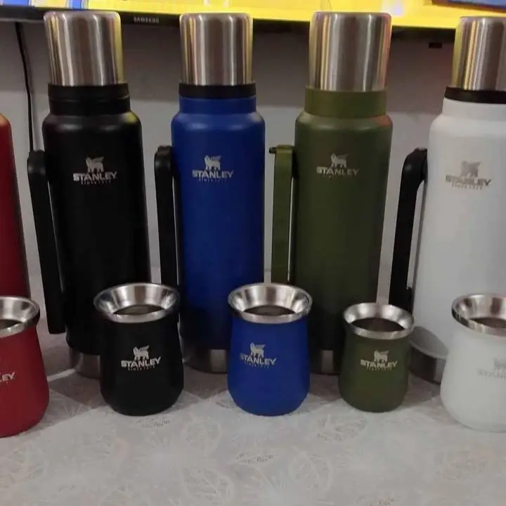 Termo + mate + bombilla