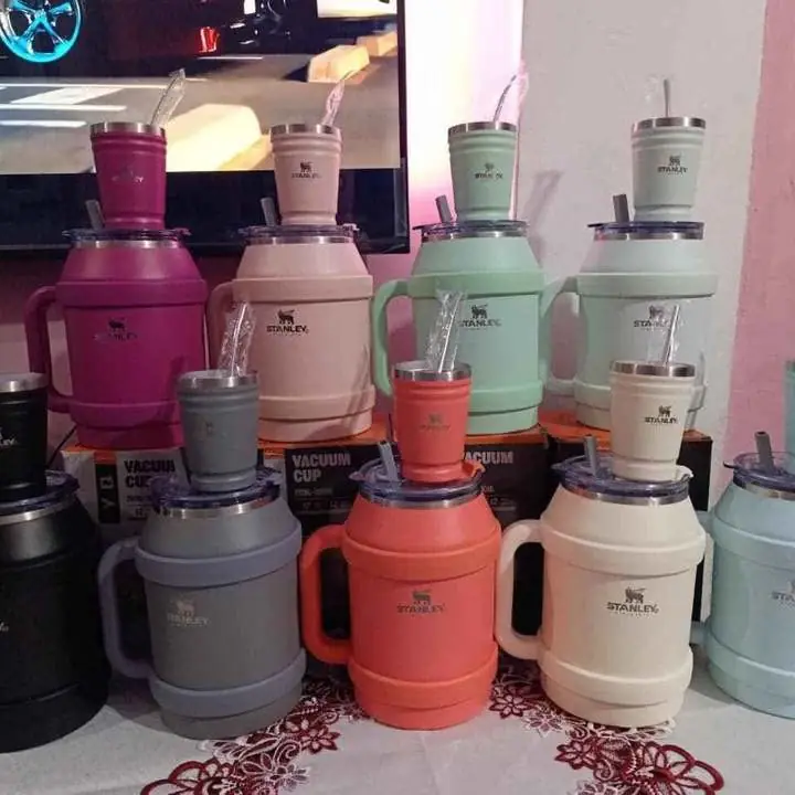 Termolar garrafita 2l + vaso + bombilla