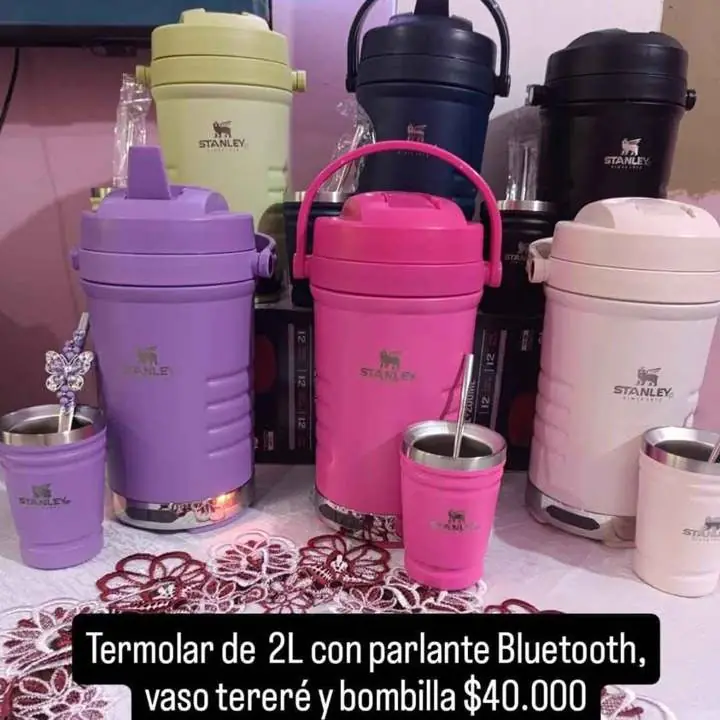 Termolar para tereré con parlante y luces led desmontable, vaso y bombilla