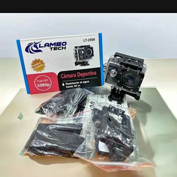 Camara deportiva (resistente al agua hasta 30)