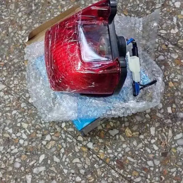Farol trasero enduro 125 150