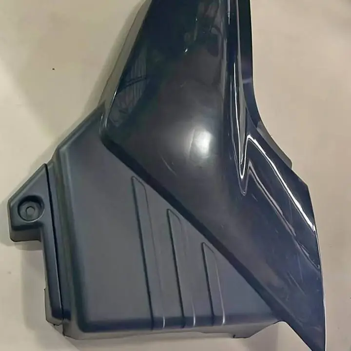 Cacha lateral derecha Yamaha ybr 125