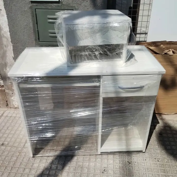 Escritorio, espejo,maquillador, vestidor, cajonera, alacena y bajo mesada, ropero y mas