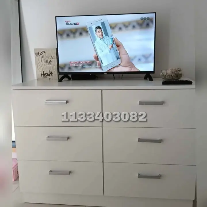 Cajoneras/'comodas. Abonas en el momento de la entrega