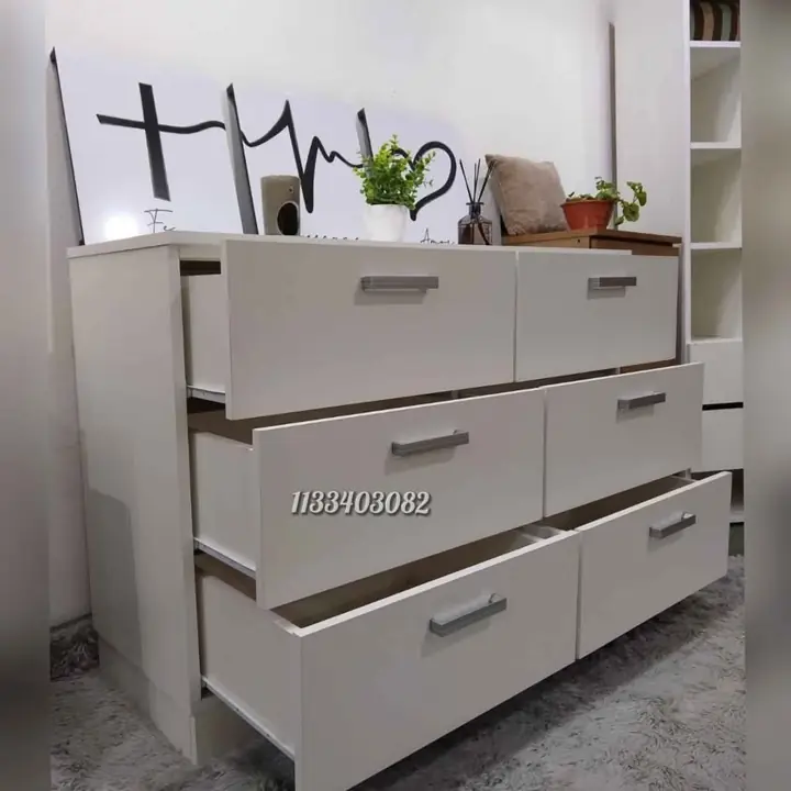 Comoda/cajoneras, mesita de luz abonas en el momento de la entrega