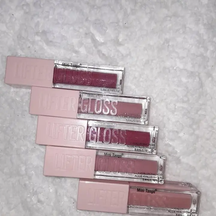 Gloss lifter