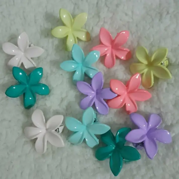 Broches cabello flor hawaiana