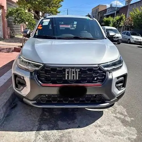VENDO, garantido! Fiat Strada 1.0 Ultra T200 CVT. 31500km. 2025. Tomo vehículo USADO