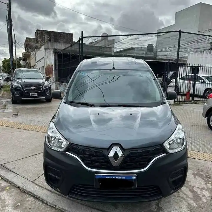 Liquido Renault Kangoo li Express Emotion 1.6 Sce Confort. 20000km. 2024