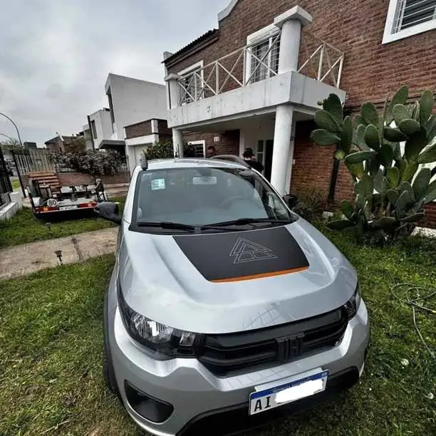 Vendo o permuto, ya! Fiat mobi 1.0 Trekking Mt. 3800 km. 2026. Tomo vehículo USADO