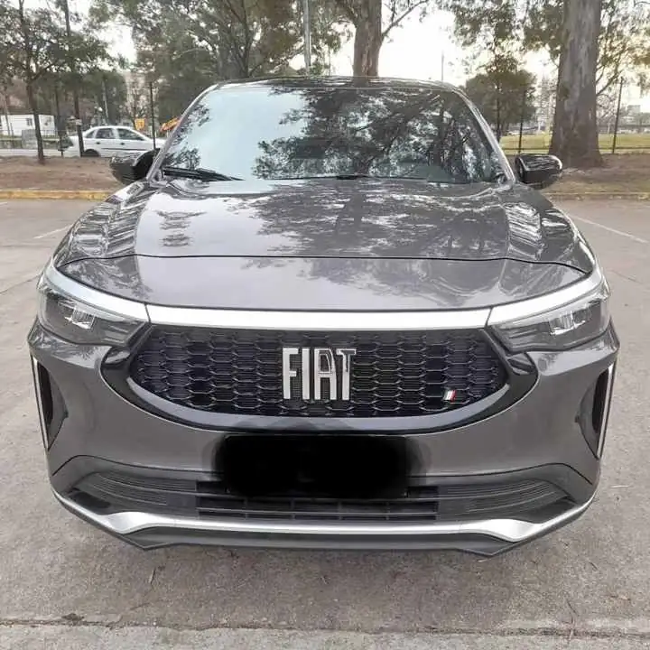 Oferta, vendo o permuto!fiat Fastback 1.3 T270 At6. 19700km. 2025. Tomo vehículo USADO