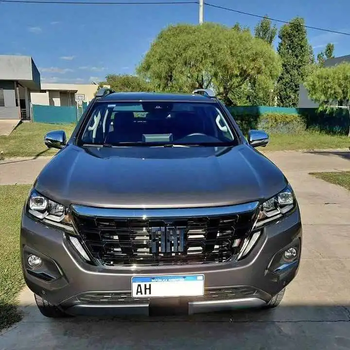 Excelente! Fiat Titano 2.2 Multijet Ranch 4x4 At8. 13000 km. 2025. Tomo vehículo USADO