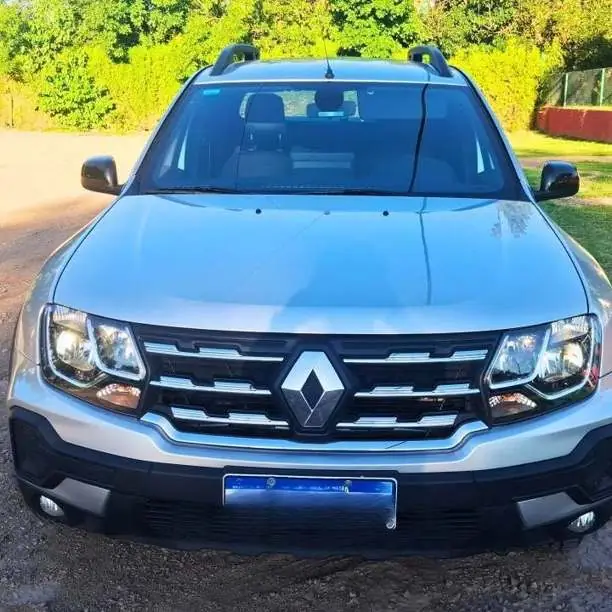 Oferta! vendo o permuto, Renault Oroch 1.3 Tce 163 Iconic Cvt 2Wd. 46100 km. 2024. Tomo USADO