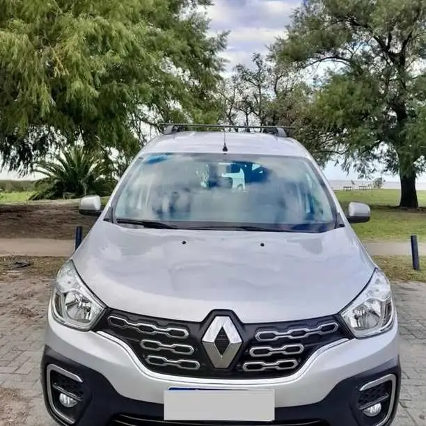 Vendo o permuto, Kanggoo 1.6 Sce Stepway 2023. tomo usado! Excelente estado