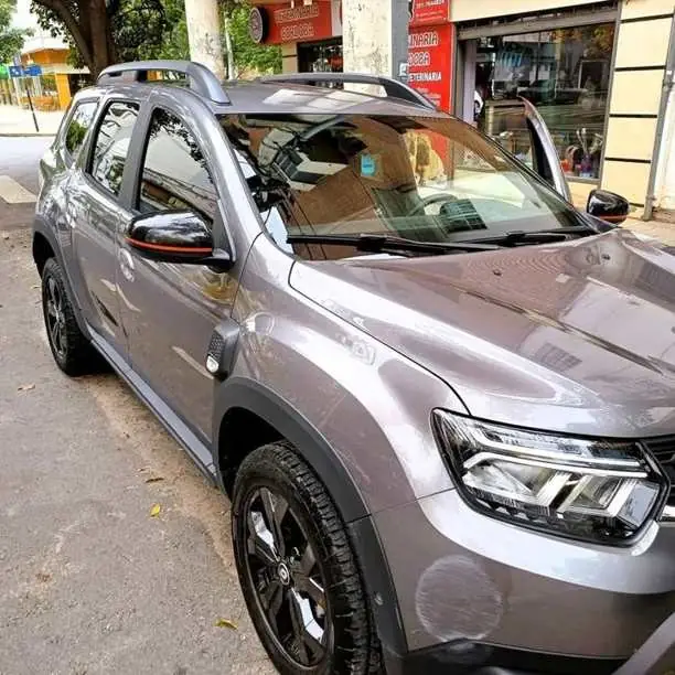 Liquido DUSTER 1.3 tce turbo iconic 155Cv. AT X-TRONIC. 25500km. 2024