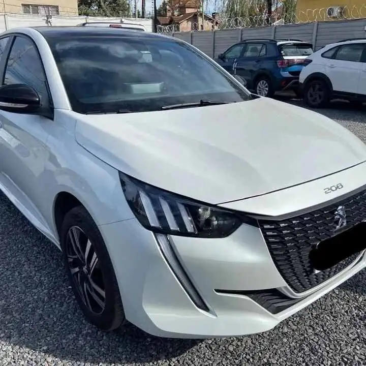 Vendo o liquido, Peugeot 208 1.6 Road Trip At. 2024. usado como nuevo! tomo vehículo usado!