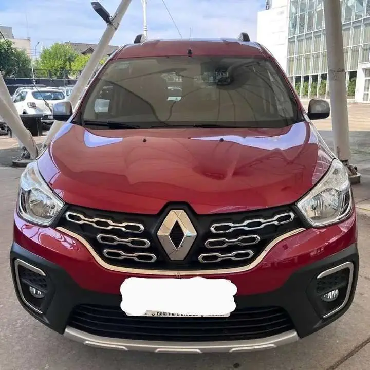 Vendo o permuto Kangoo 1.6 Sce Stepway, 12700km. 2024. excelente estado