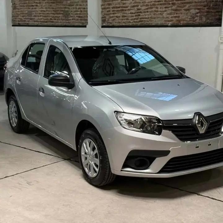 Vendo 0km Renault Logan 1.6 16v Life. 2025