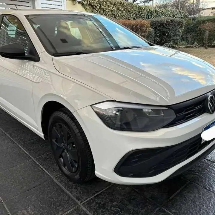 Vendo o permuto, polo 1.6 msi track 2024. usado como nuevo! tomo usado!