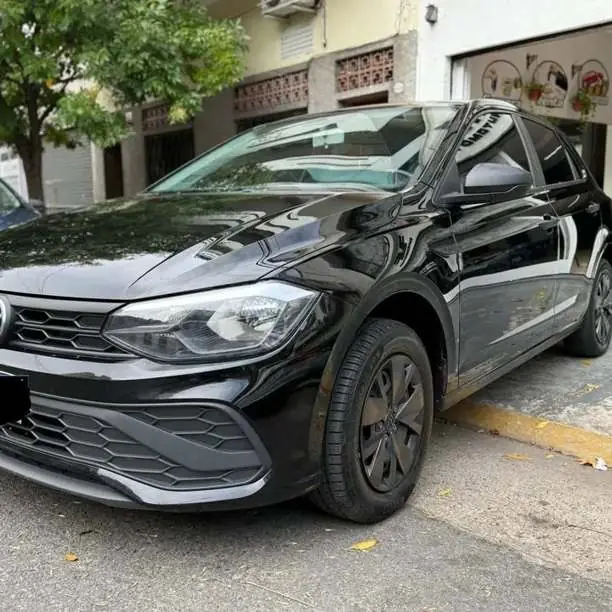 Vendo o permuto, polo 1.6 msi track 2023. usado como nuevo! tomo usado!