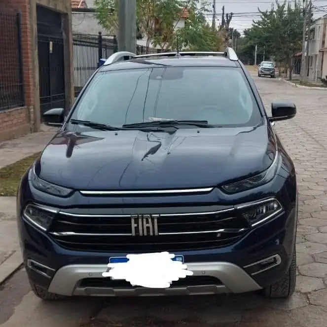 Vendo o permuto, Fiat Toro 2.0 350 Multijet Volcano 4x4 At 30200km. 2024.Tomo usado