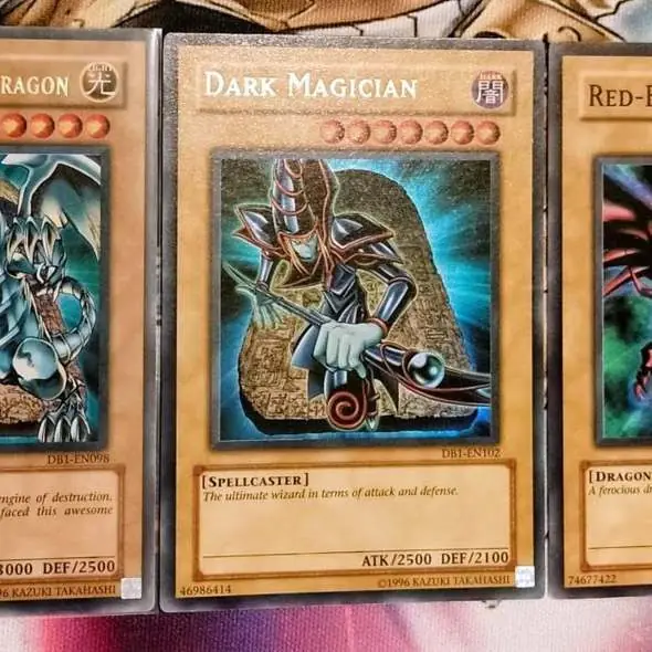 Dark Magician+ Blue-Eyes + Red-Eyes (dark beginning) a la venta en Buenos Aires