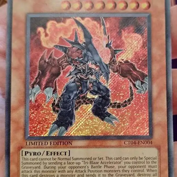 Volcanic Doomfire (SECRET) a la venta en Buenos Aires