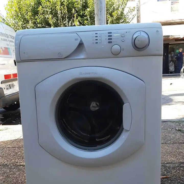 Lavarropas ariston en perfecto estado y funcionamiento