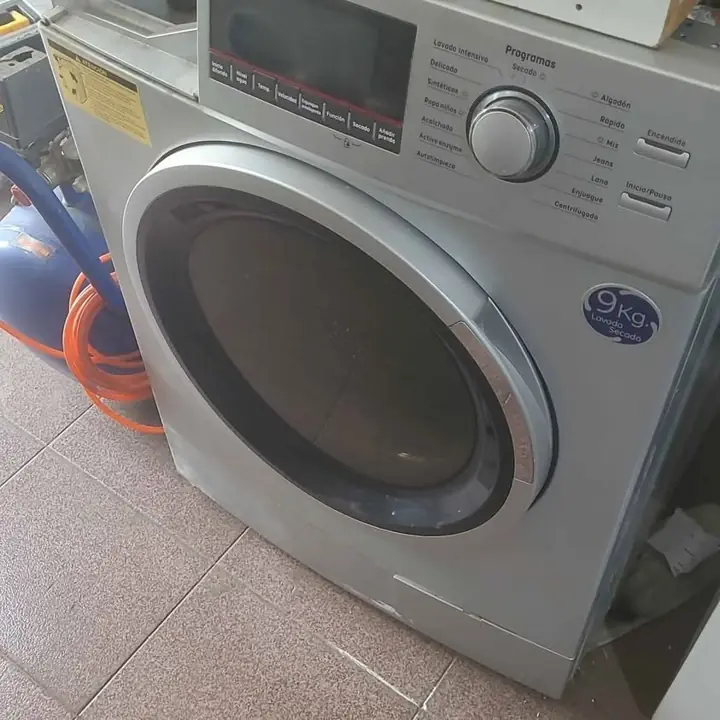 Se vende lavaseca