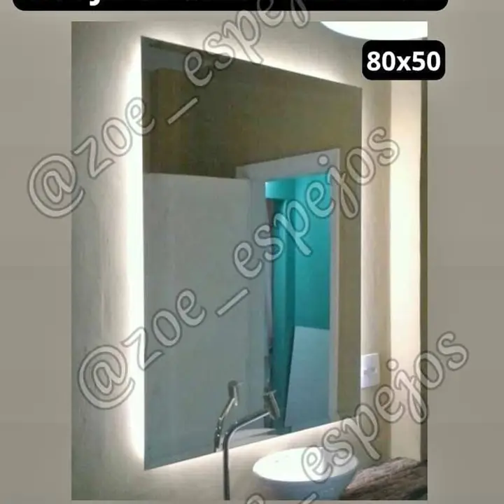 Espajos cuadrado LED en oferta