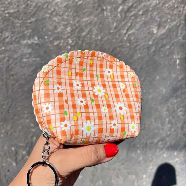 Mini estuche colgalo en tu bolso y tener a mano la sube, Audiculares, etc varios modelos