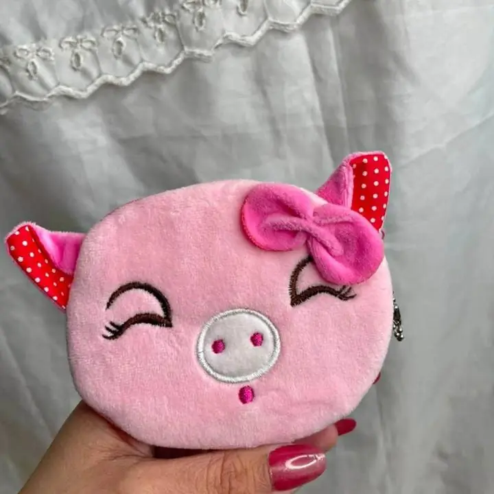 Mini estuche de peluche Se puede colgar 11.5cm de ancho x 9.5cm de alto