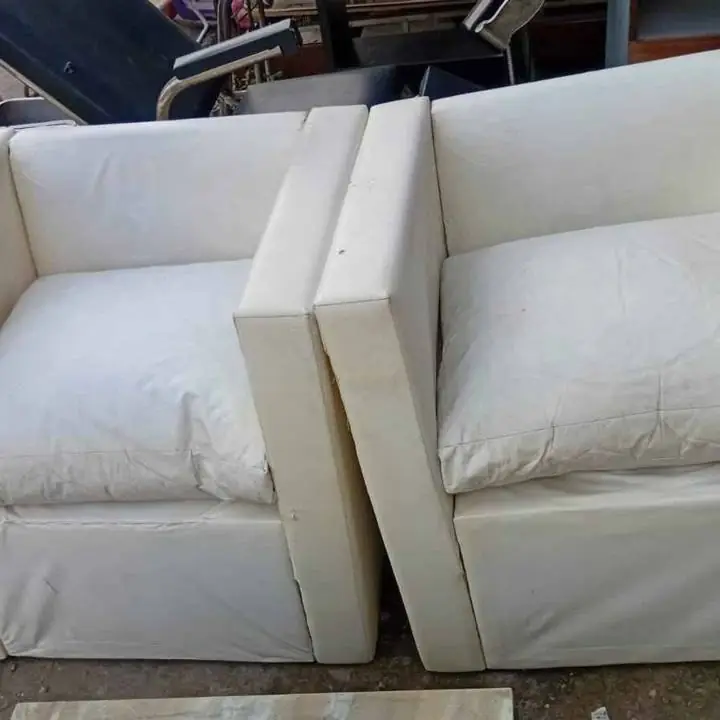 Juego de sillones buen estado cuenta con 3 sillones