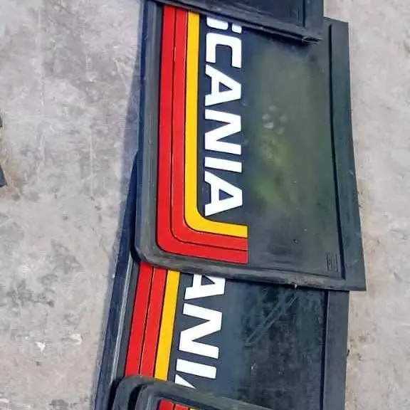 Baberos Scania nuevos varios juegos