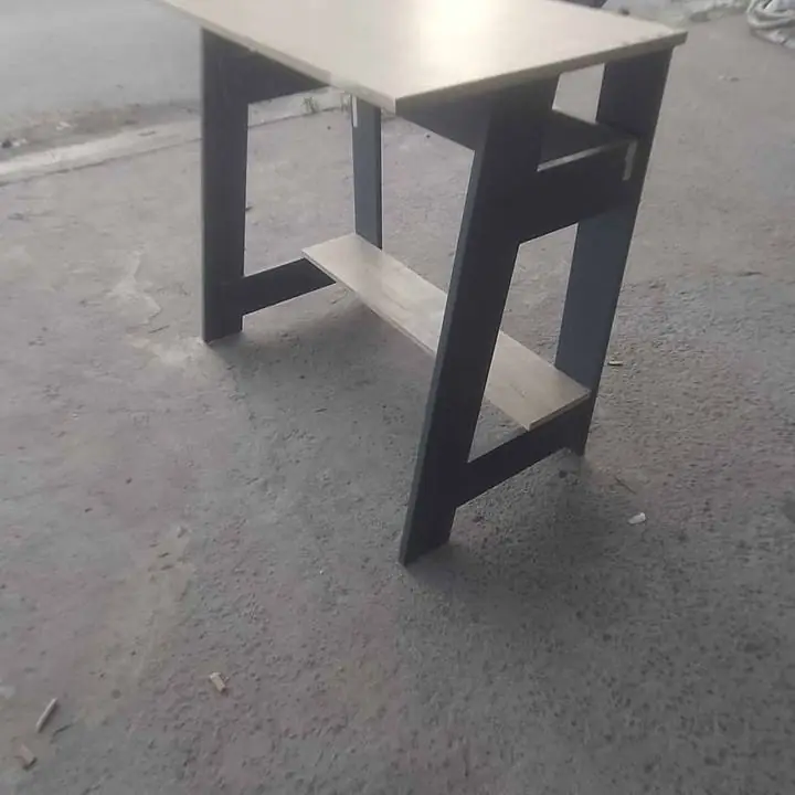 Escritorio sano buen estado