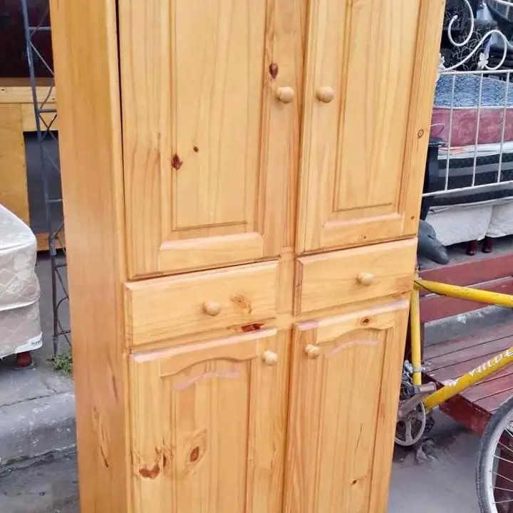 Despensero organizador de pino laqueado impecable como nuevo 1.80 x 90 x 45