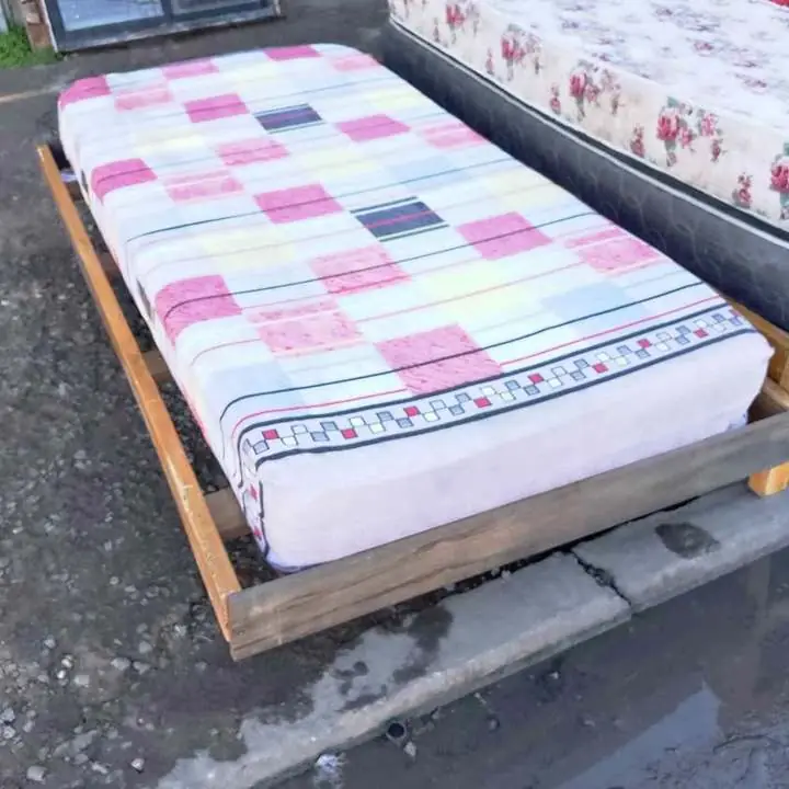 Cama plaza y media más colchón goma espuma cotin nuevo