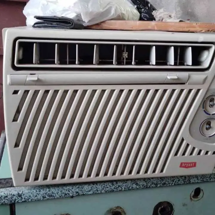 Aire acondicionado frío solo funcionando bien