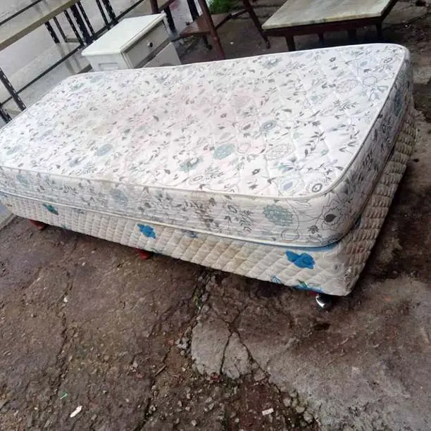 Somiers 1 plazas goma espuma buen estado alta densidad