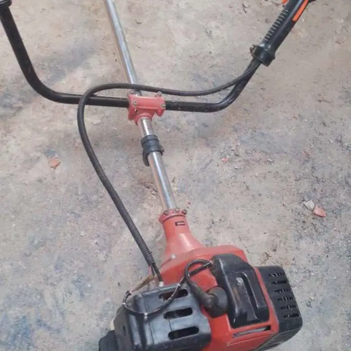 Desmalezadora 42 cc funcionando bien paso video wsp