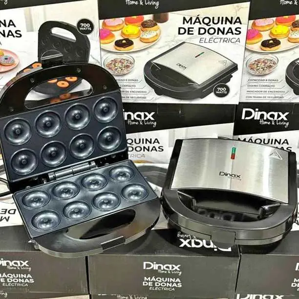 Máquina de donas dinax 700W $29.500 Prepará 8 donas en minutos