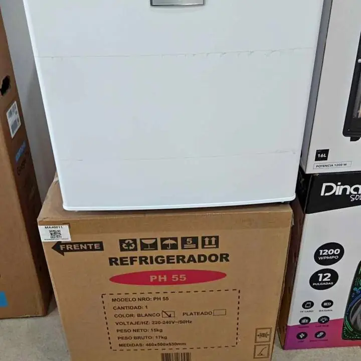 Heladera con Freezer 55 Lts Minibar Bajo Mesada Pioneer