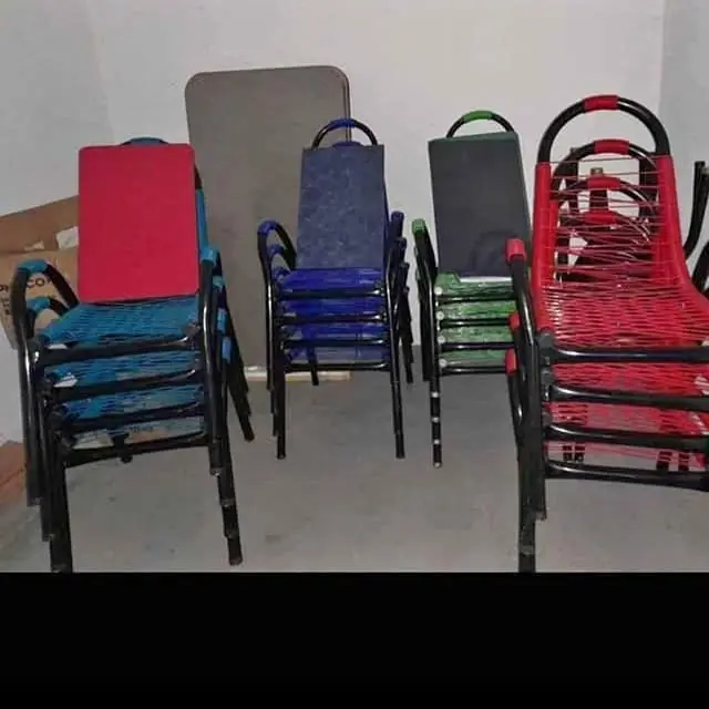 Juego de comedor y sillones